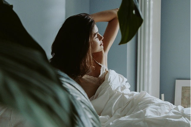 Risvegli energici: piccole abitudini per ottimizzare il sonno.